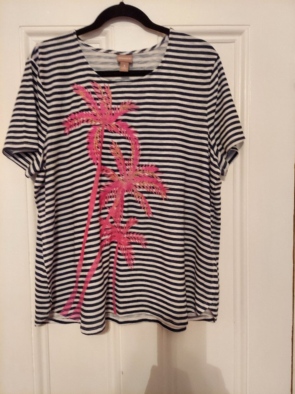 Chico's Blue & White Striped Short Sleeve Tee w/ Pink Palm Tree Design size 2